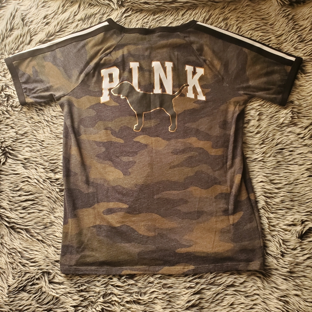 VS PINK Camo Tee